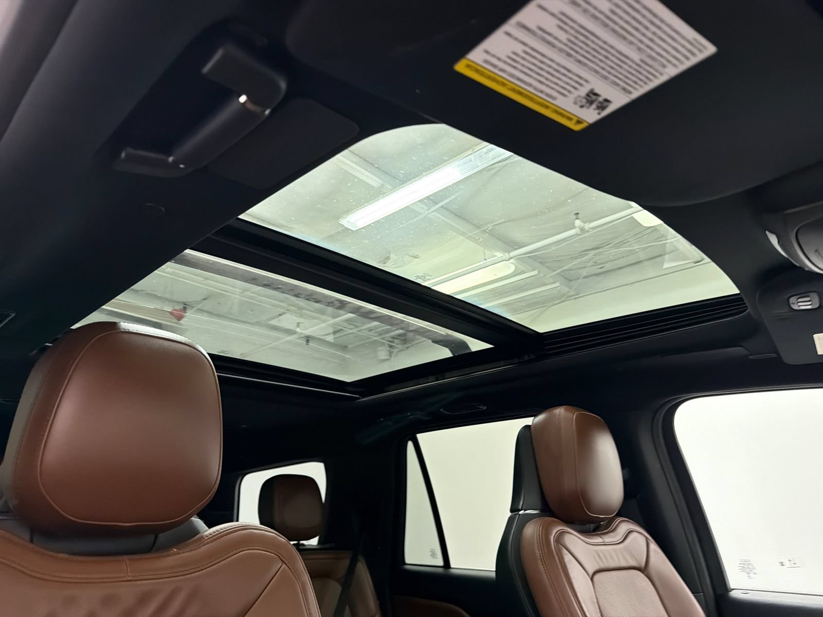 Certified 2023 Lincoln Navigator Reserve AWD/4WD image 17
