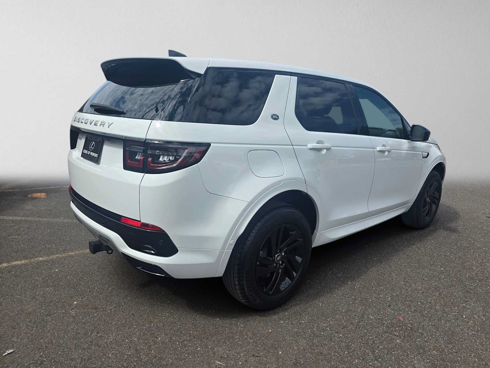 Used 2025 Land Rover Discovery Sport S AWD/4WD image 3