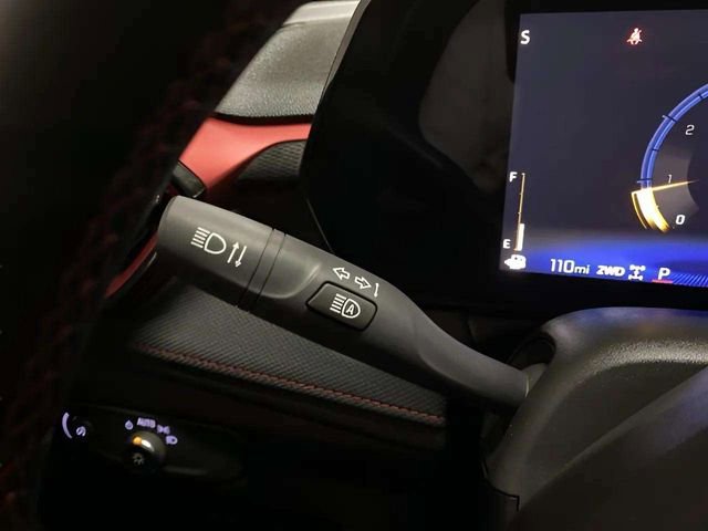 Used 2025 Chevrolet TrailBlazer RS w/ Convenience Package image 33