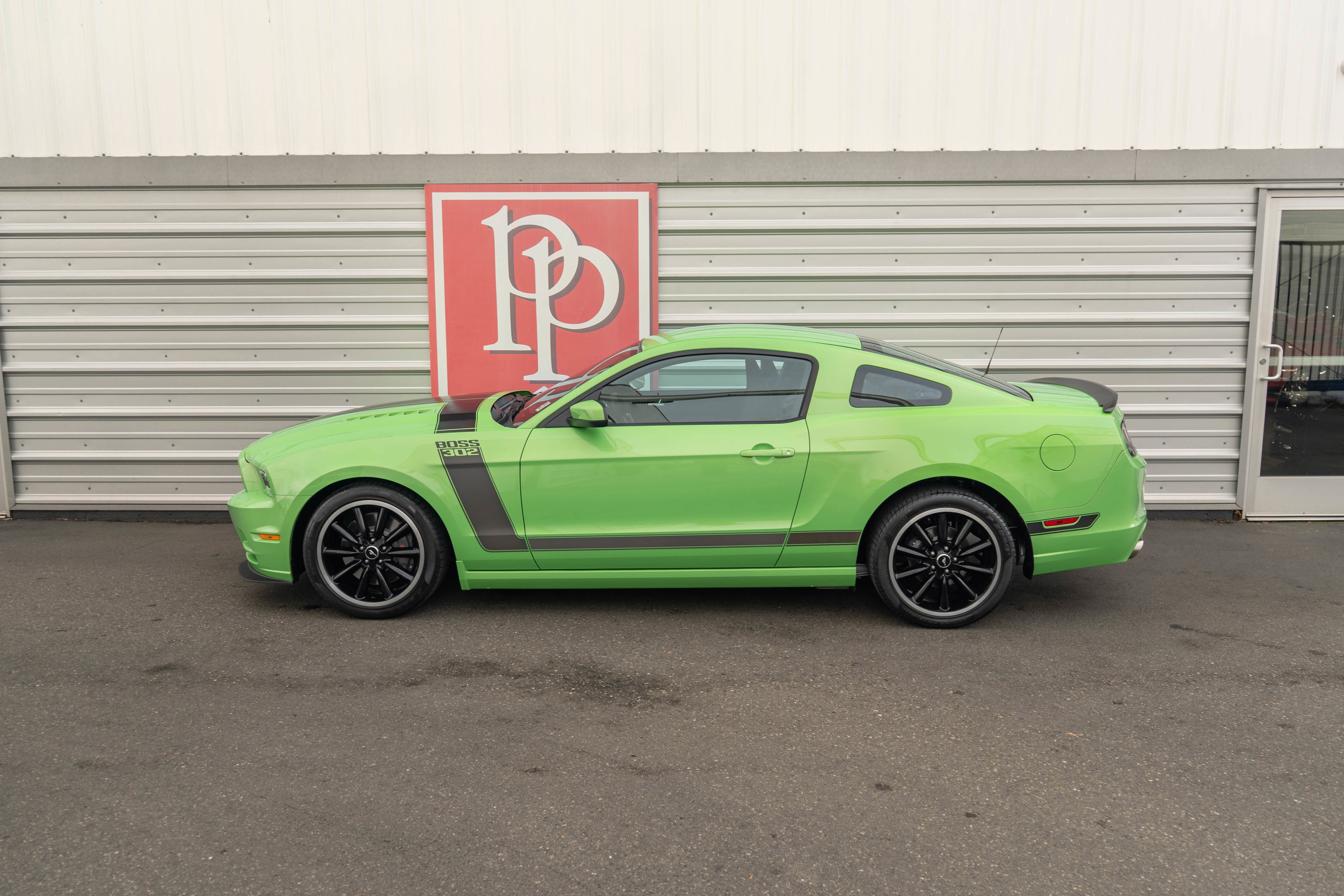 Used 2013 Ford Mustang Boss 302 w/ Boss 302 Accessory Pkg image 33