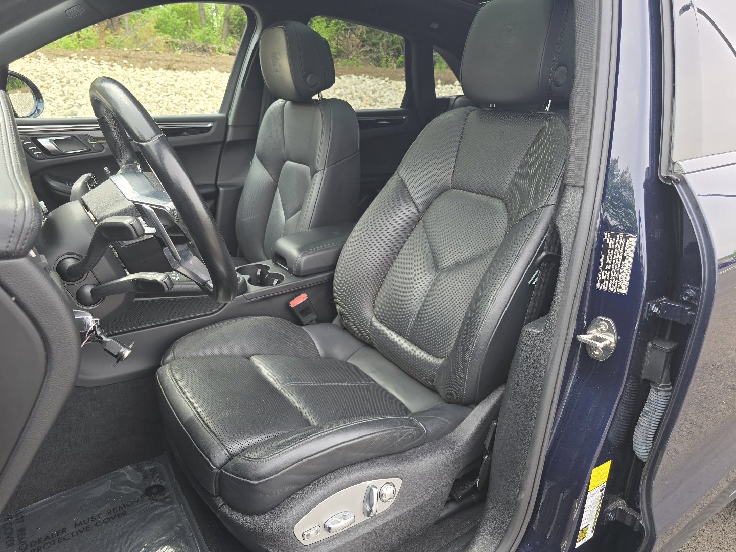 Used 2020 Porsche Macan S AWD/4WD image 5