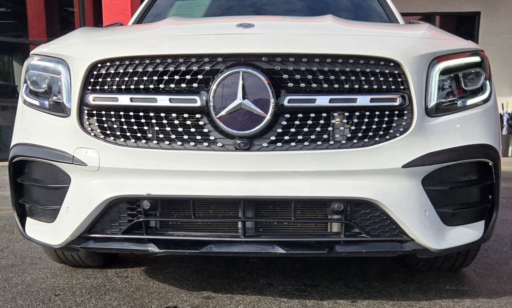 Used 2023 Mercedes-Benz GLB 250 image 15