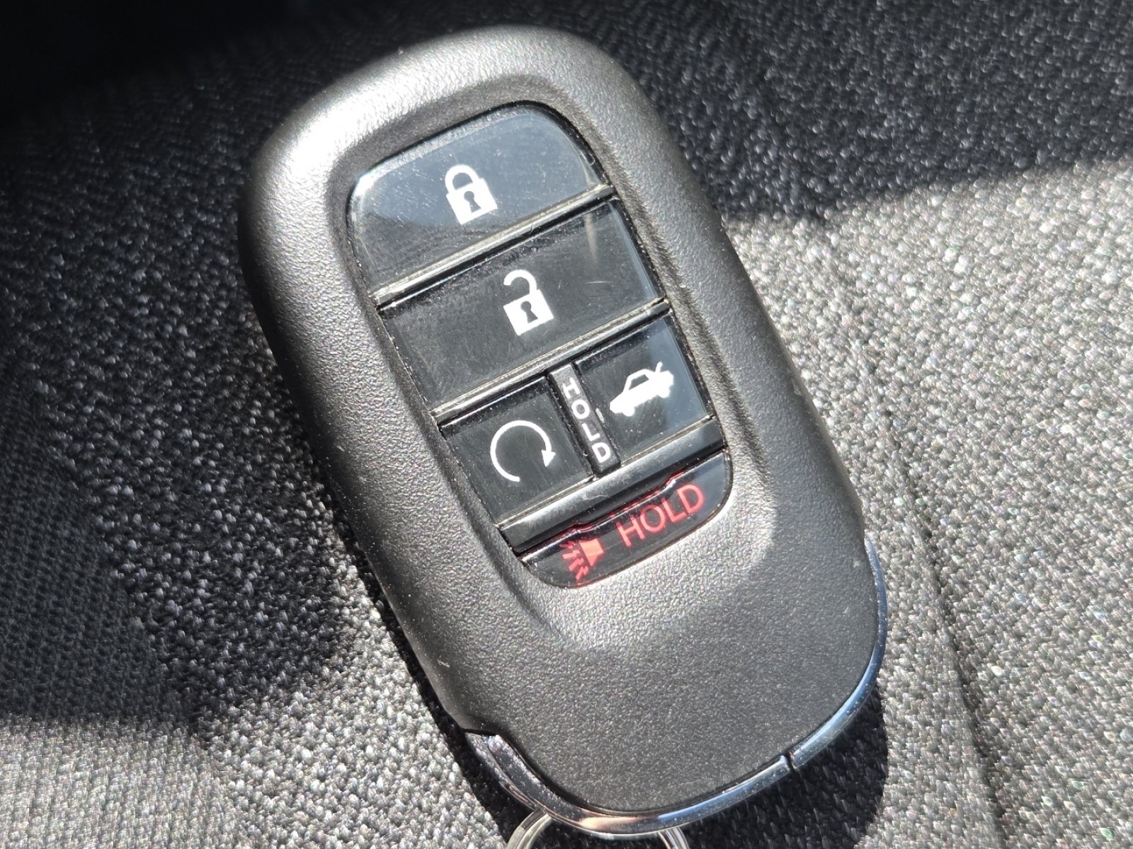 Used 2025 Honda Accord LX image 32
