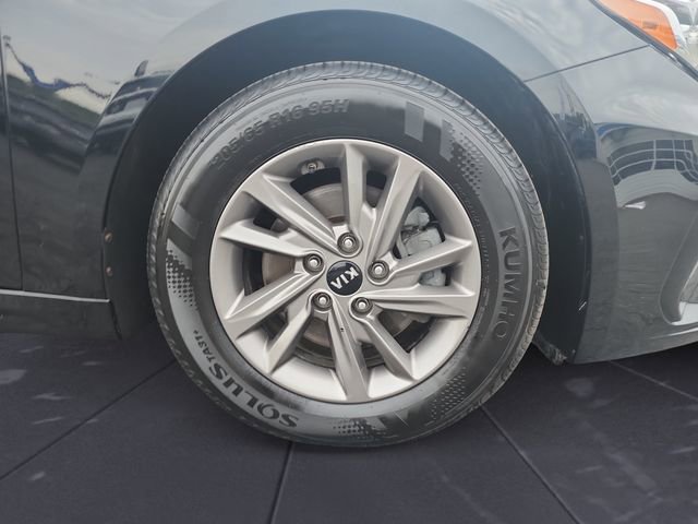 Used 2020 Kia Optima LX FWD image 9