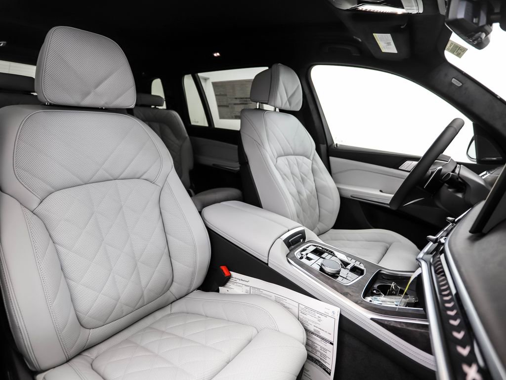 Used 2026 BMW X7 xDrive40i image 35