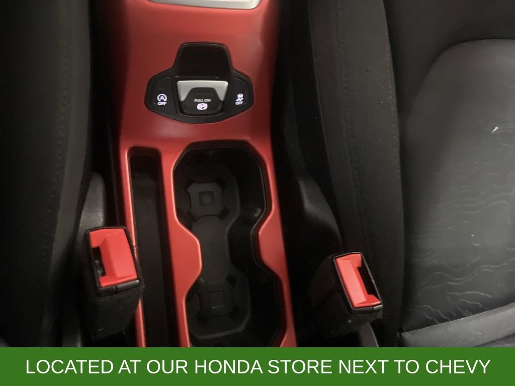 Used 2019 Jeep Renegade Trailhawk w/ UConnect 8.4 Nav Group image 21