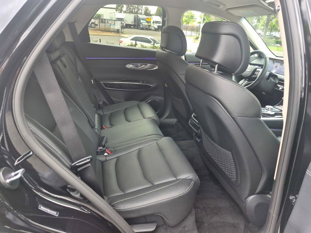 Used 2026 Genesis GV70 2.5T image 29