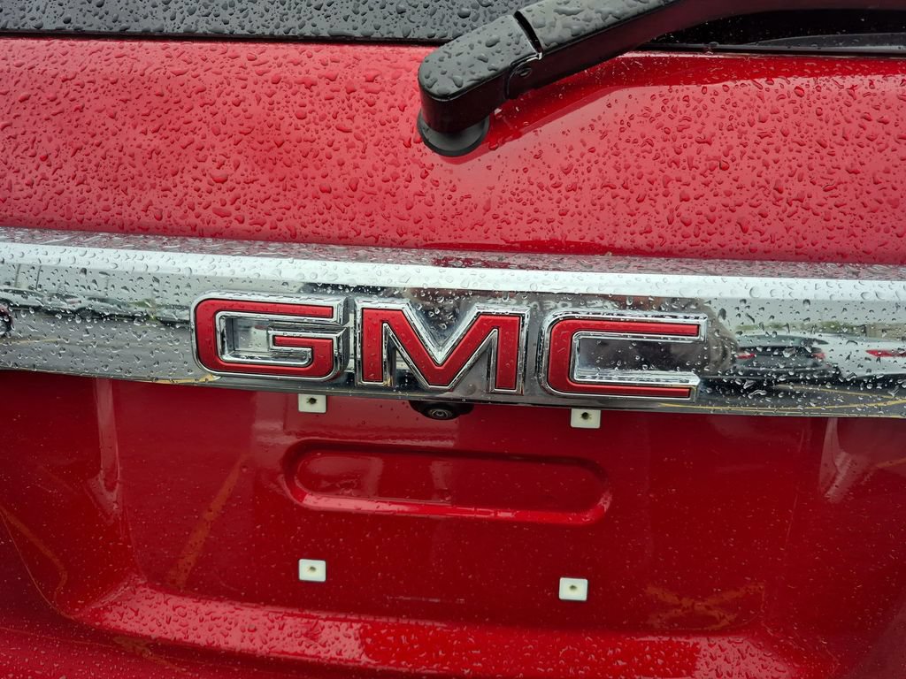 Certified 2023 GMC Acadia SLE w/ Driver Convenience Package AWD/4WD image 32
