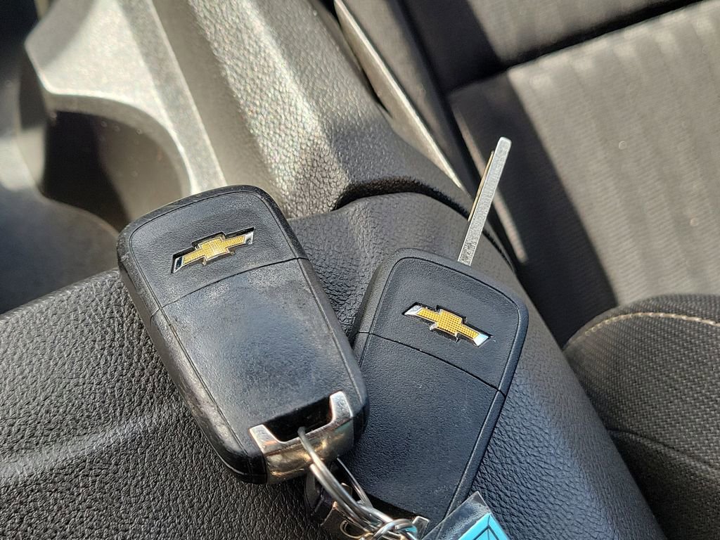 Used 2014 Chevrolet Camaro LS image 27