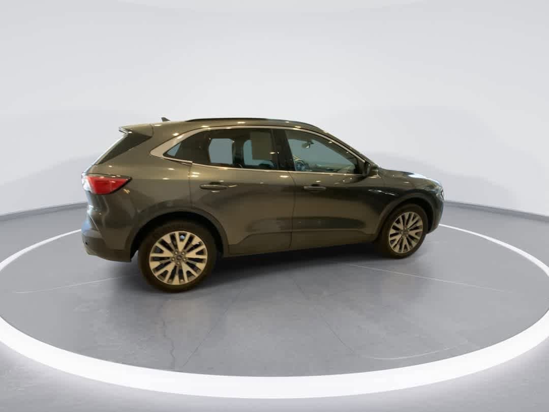 Used 2020 Ford Escape Titanium AWD/4WD image 8