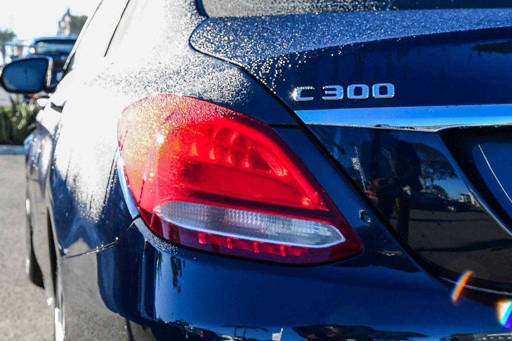 Used 2018 Mercedes-Benz C 300 Sedan image 9