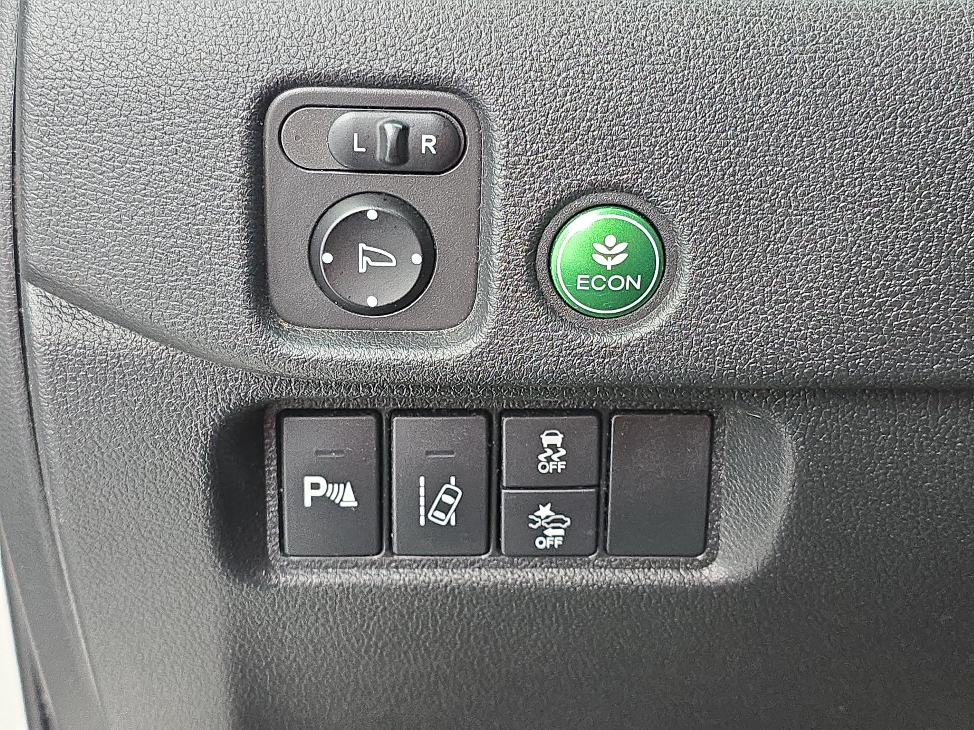 Used 2016 Honda Pilot Elite image 27