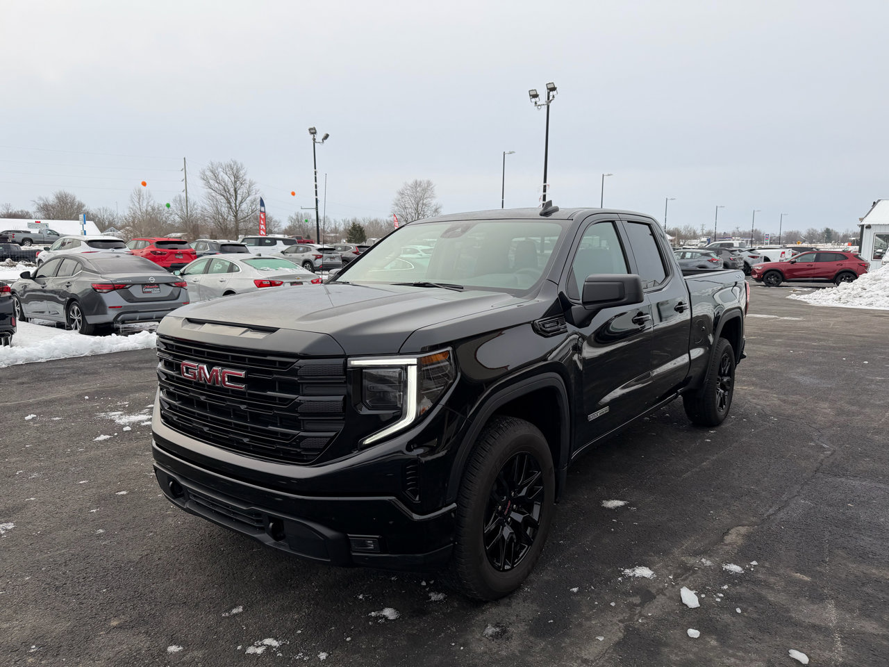 Used 2026 GMC Sierra 1500 Elevation image 9