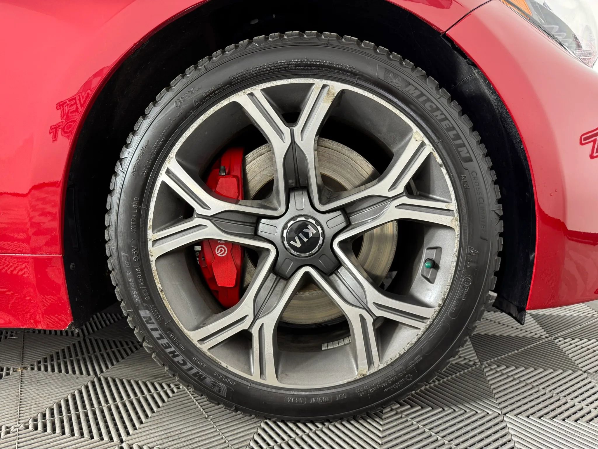 Used 2018 Kia Stinger GT2 AWD/4WD image 51