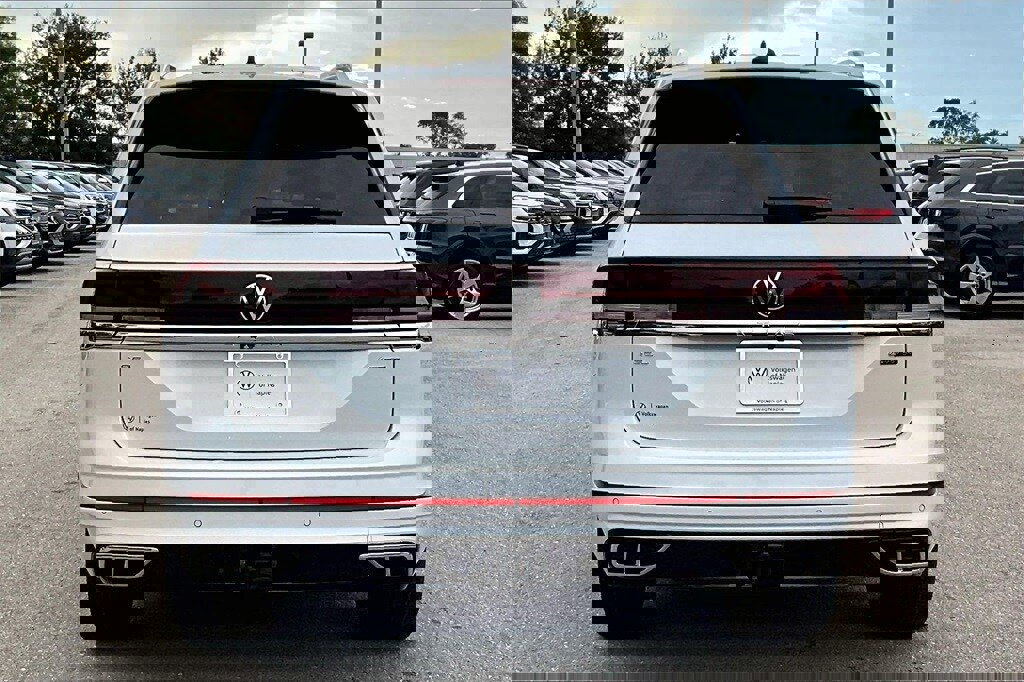 New 2026 Volkswagen Atlas SEL Premium R-Line image 6