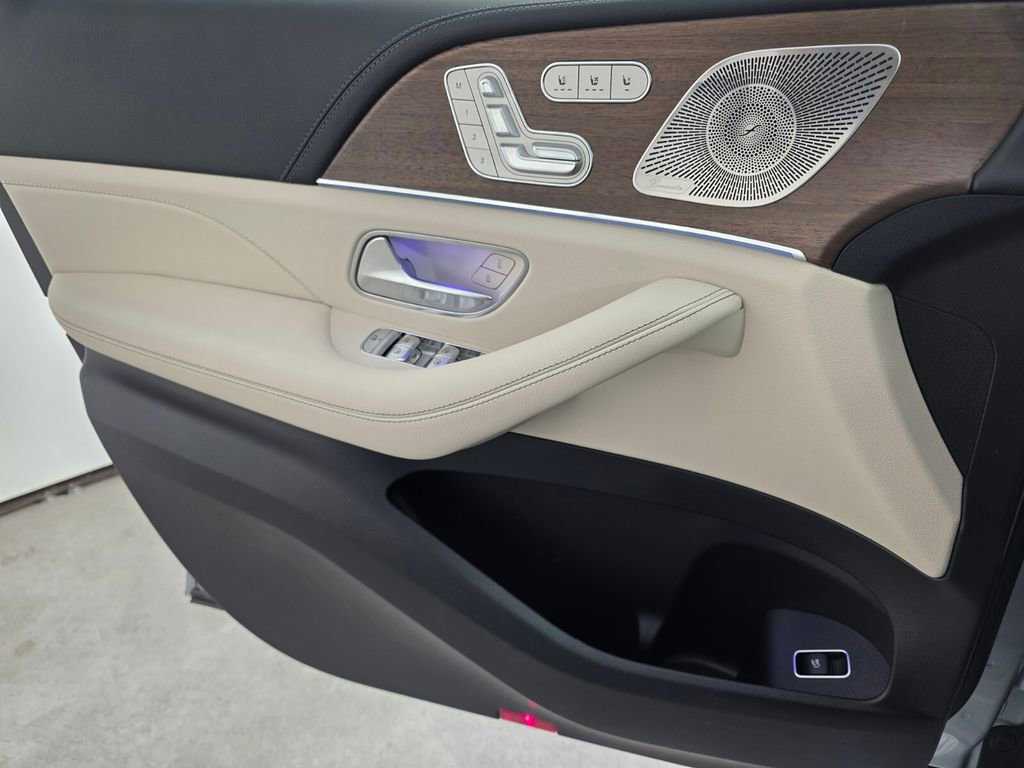 New 2026 Mercedes-Benz GLE 450 4MATIC Coupe image 16