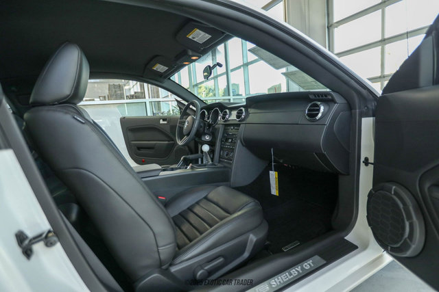 Used 2007 Ford Mustang GT RWD image 50