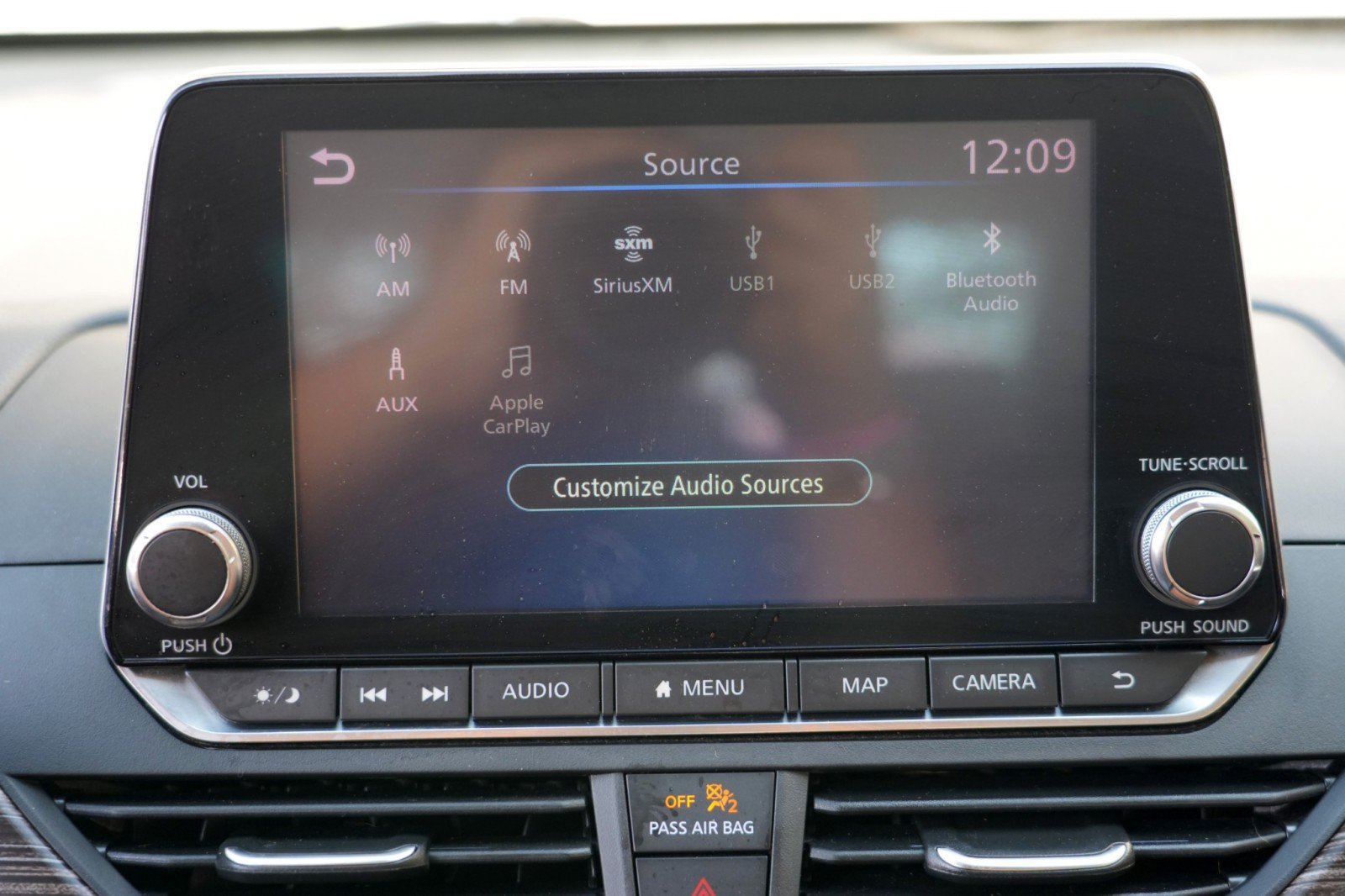 Used 2020 Nissan Altima 2.5 SL FWD image 24