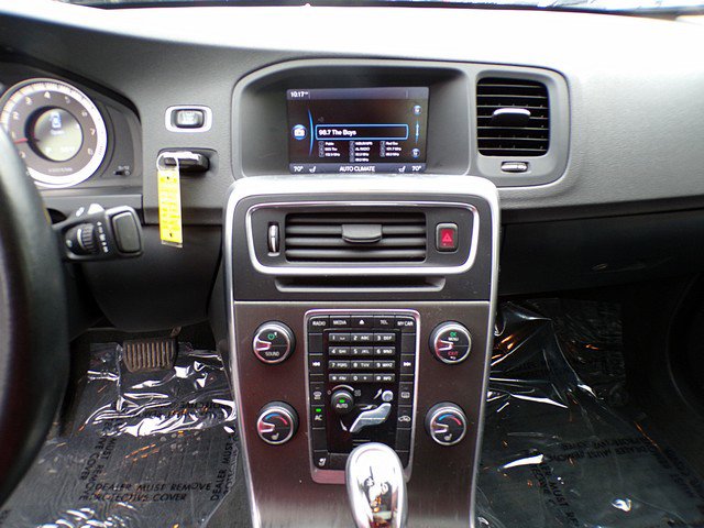 Used 2013 Volvo S60 T5 image 11