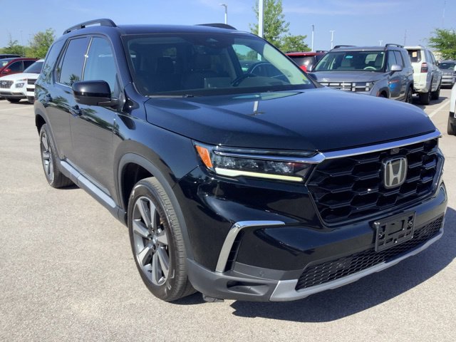 Used 2024 Honda Pilot Elite image 3