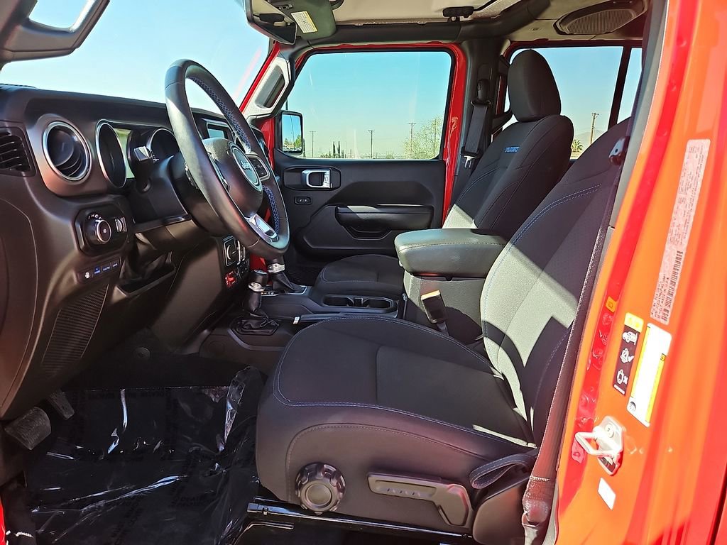 Used 2023 Jeep Wrangler Unlimited Rubicon 4xe w/ Steel Bumper Group image 17