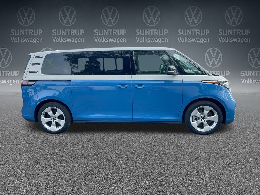 New 2025 Volkswagen ID. Buzz Pro S Plus image 34