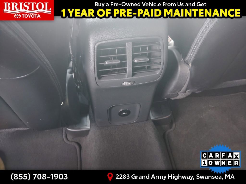 Used 2025 Ford Escape ST-Line AWD/4WD image 17