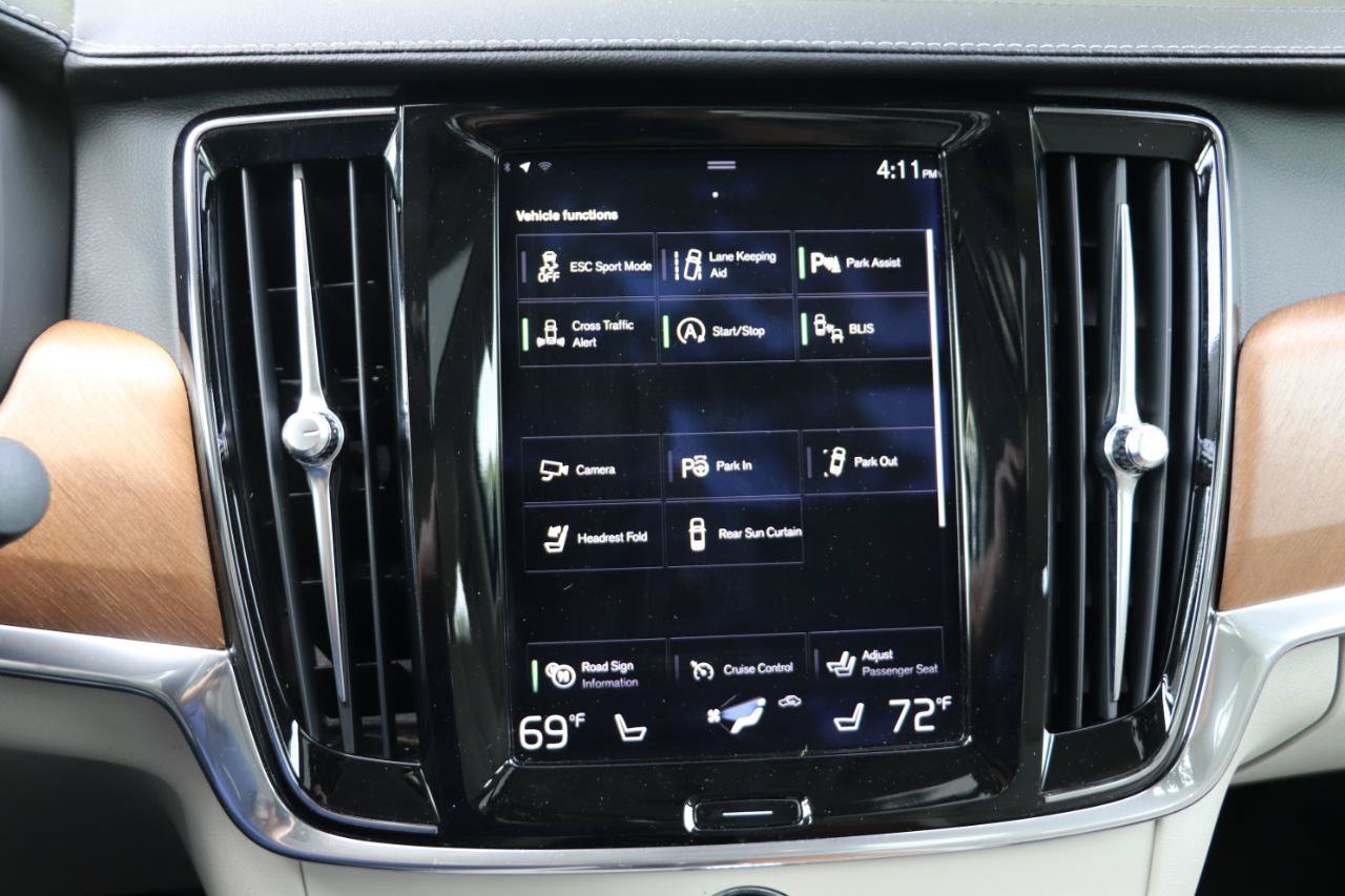 Used 2018 Volvo S90 T6 Inscription w/ Convenience Package AWD/4WD image 16