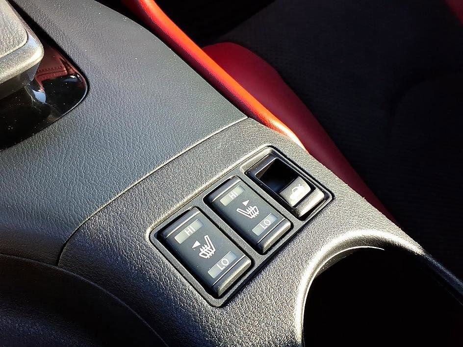 Used 2024 Nissan Z Performance w/ Floor Mat Package RWD image 30