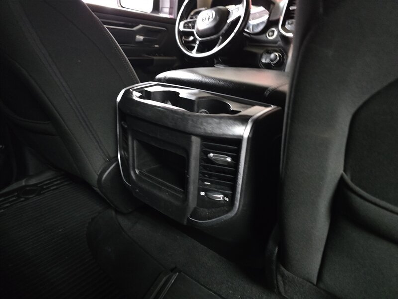 Used 2019 RAM 1500 Big Horn AWD/4WD image 16