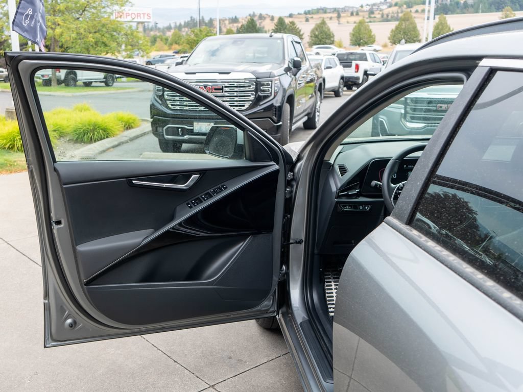 Certified 2024 Kia Niro EX Touring FWD image 15