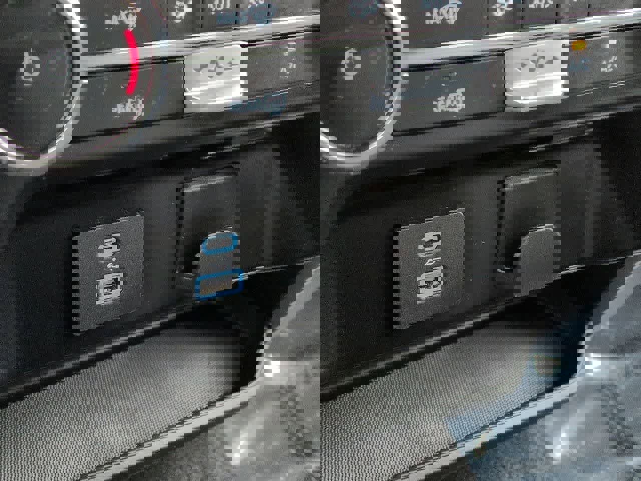 Used 2024 Ford F150 XLT image 28