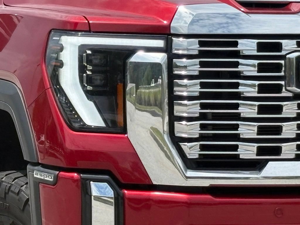 Used 2024 GMC Sierra 2500 Denali w/ Denali Reserve Package AWD/4WD image 4