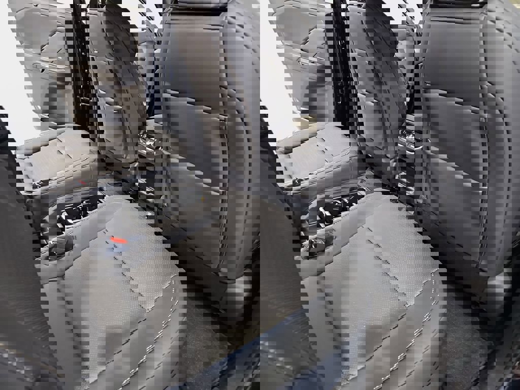 New 2026 Lexus TX 500h AWD image 11