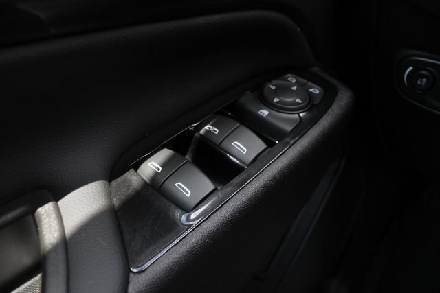 Used 2024 Chevrolet Equinox Premier AWD/4WD image 8