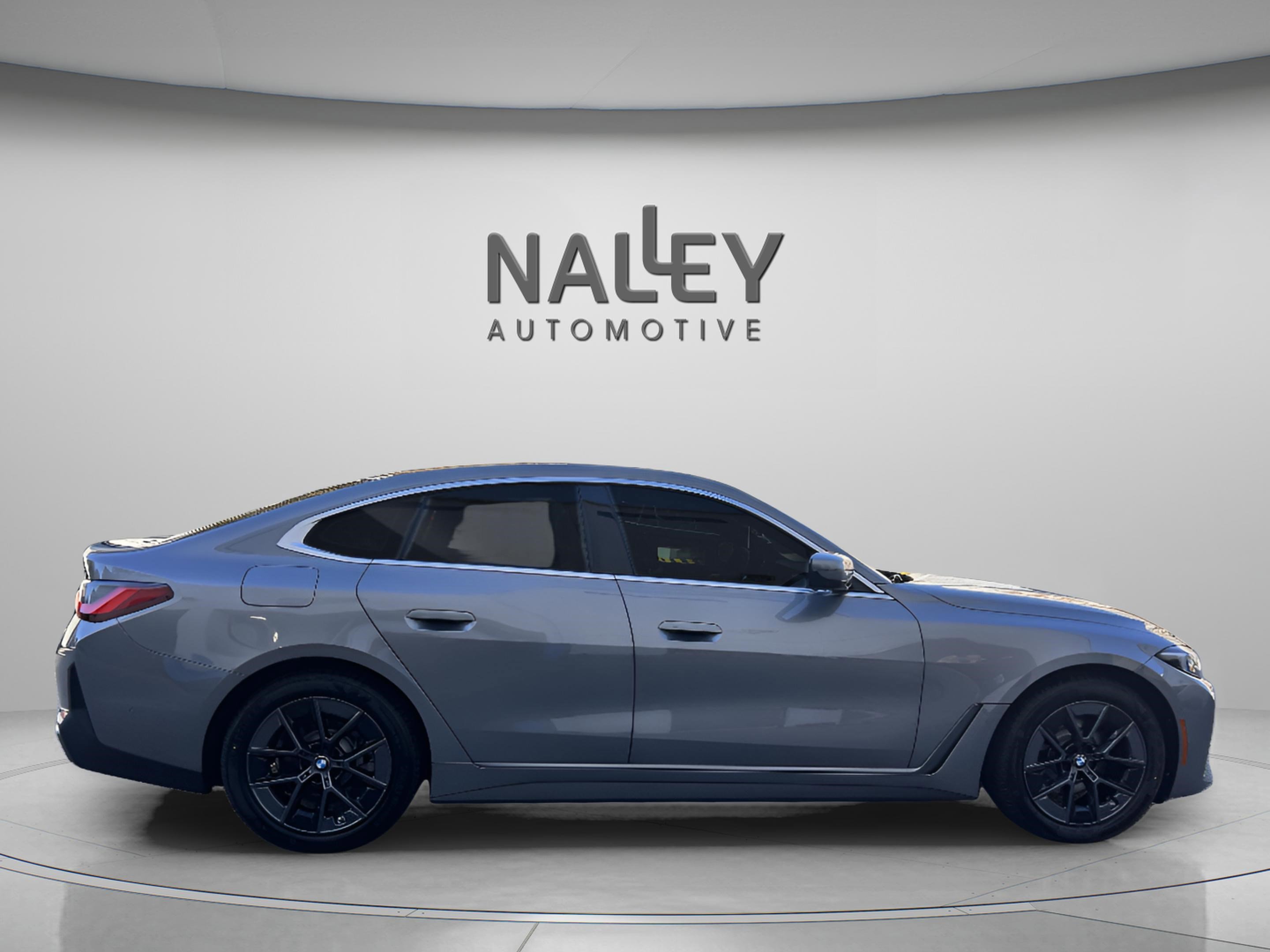 Used 2025 BMW i4 eDrive40 w/ Premium Package image 5