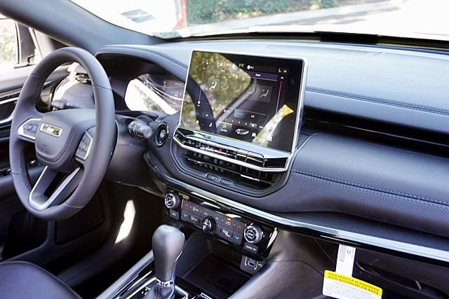 New 2026 Jeep Compass Altitude w/ Quick Order Package 29K image 12