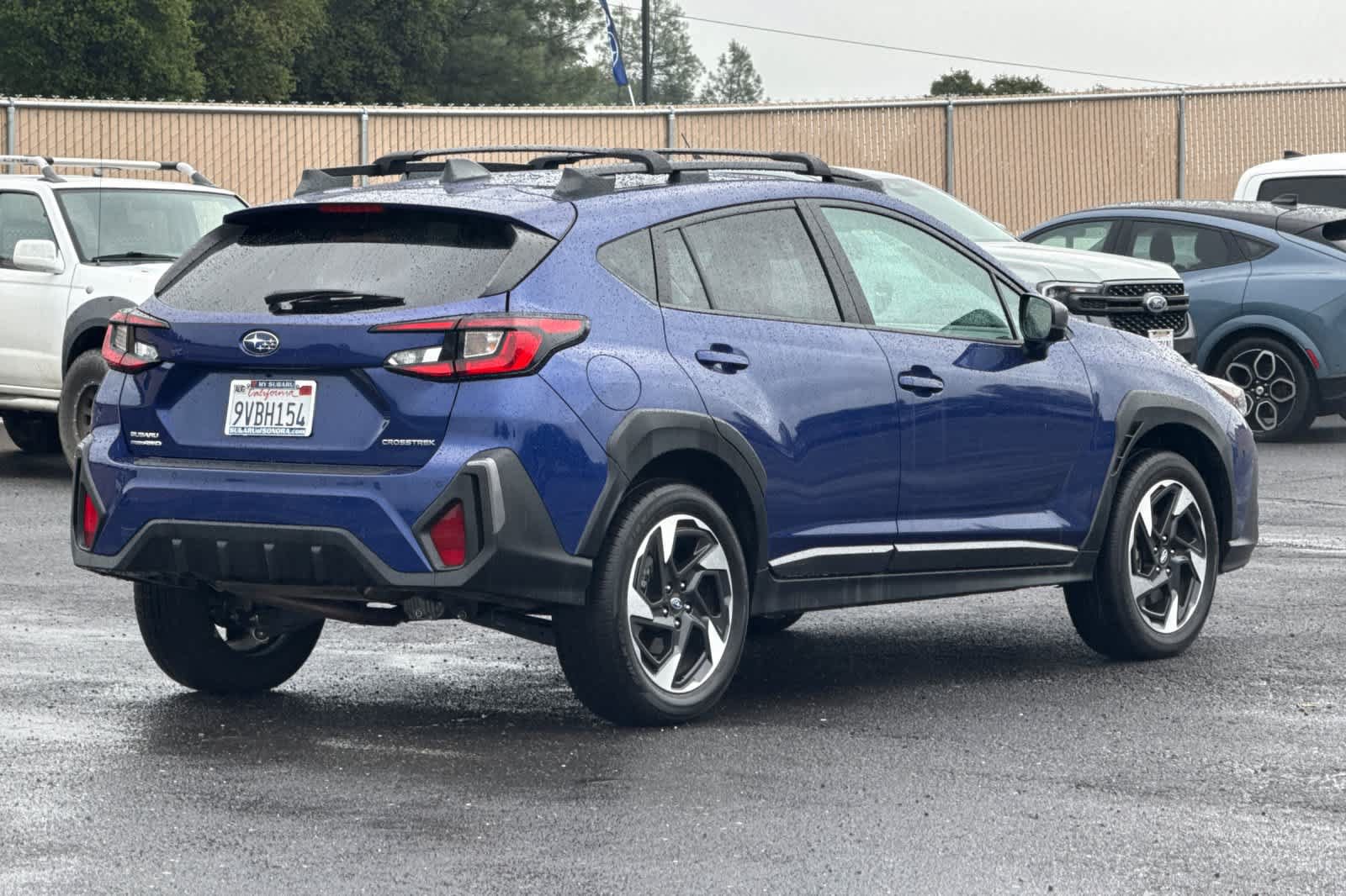 Used 2025 Subaru Crosstrek 2.5i Limited AWD/4WD image 3