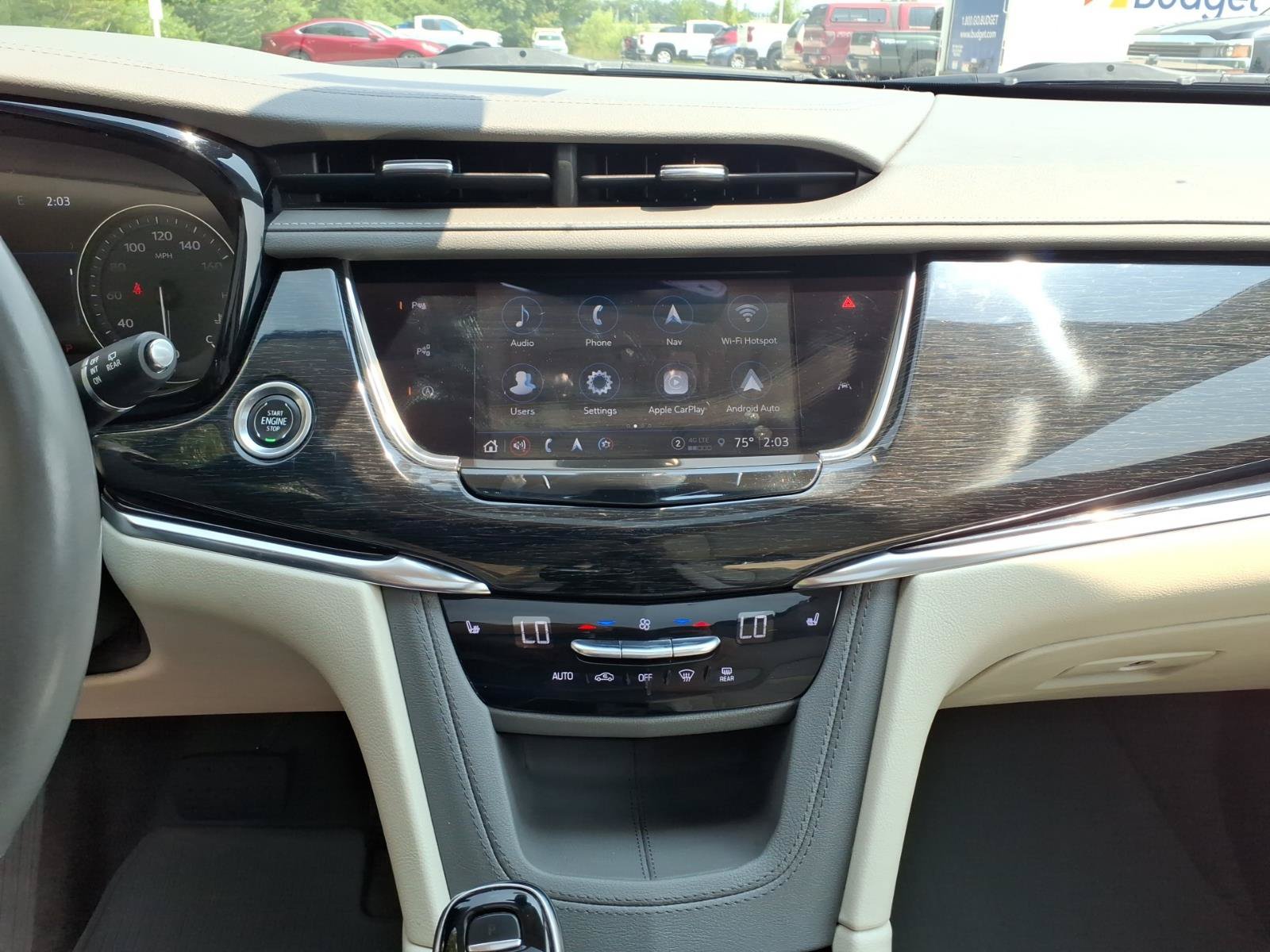Used 2021 Cadillac XT6 Premium Luxury FWD image 9