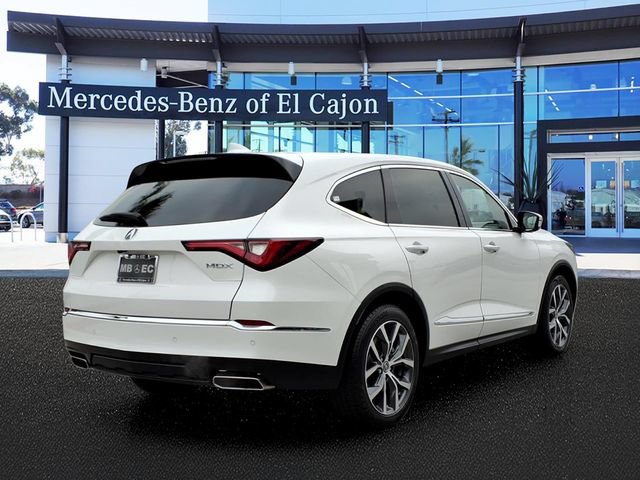 Used 2024 Acura MDX w/ Technology Package FWD image 3