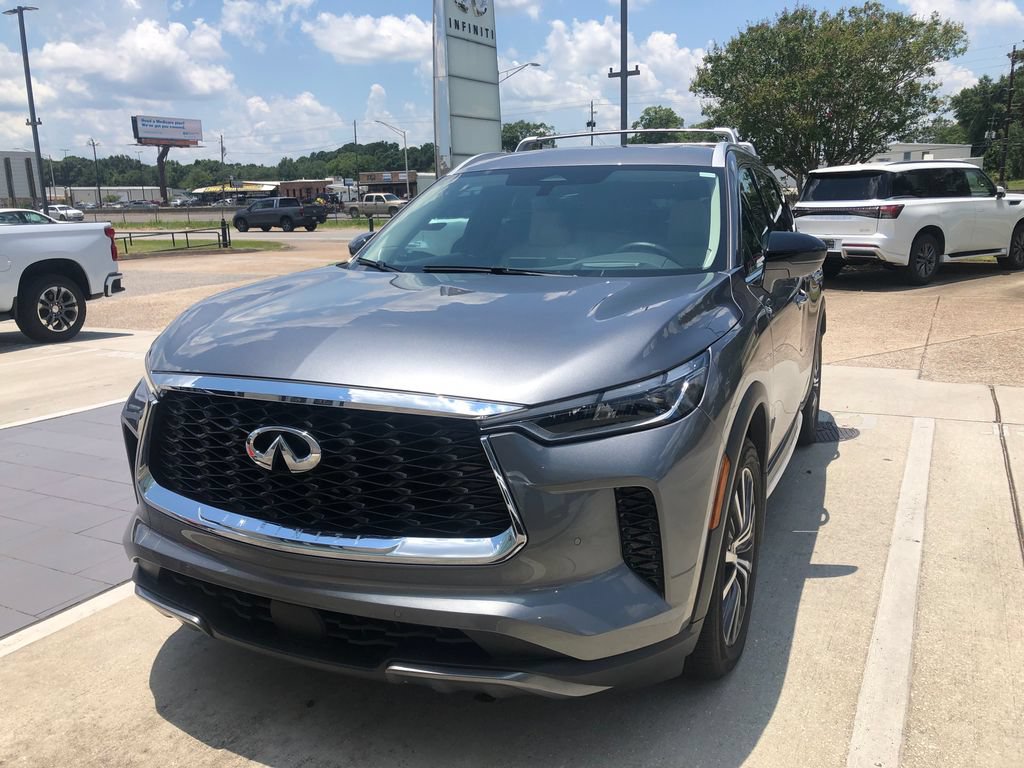 Used 2025 INFINITI QX60 Sensory w/ Vision Package