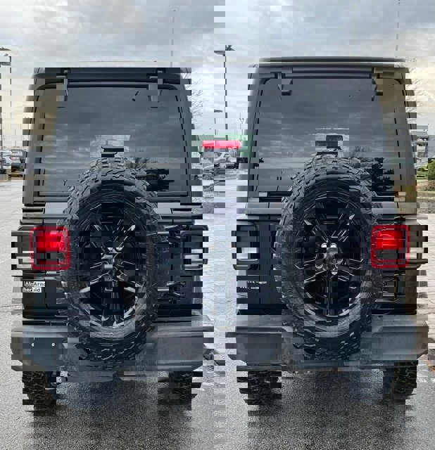 Used 2020 Jeep Wrangler Unlimited Sport image 7