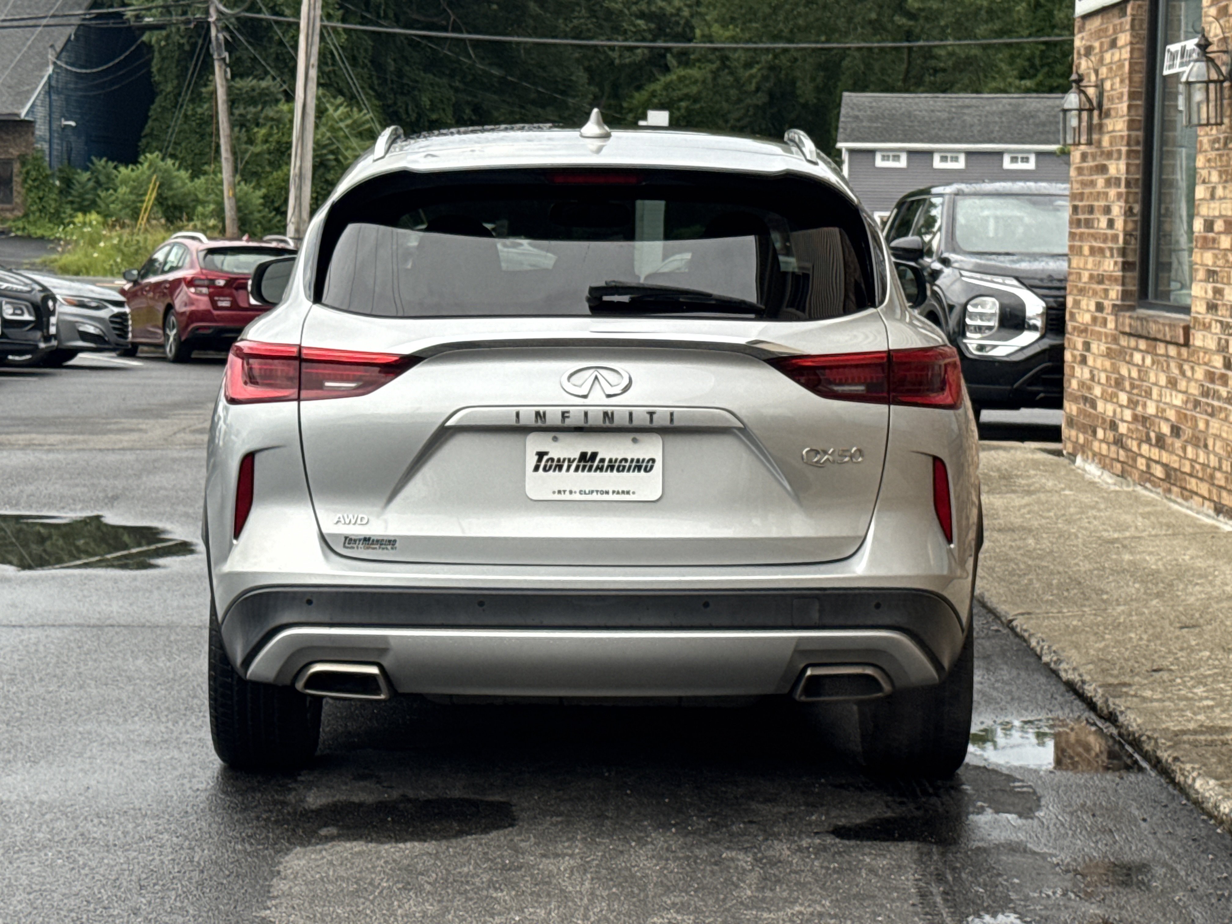 Used 2020 INFINITI QX50 Luxe w/ Navigation Package AWD/4WD image 4