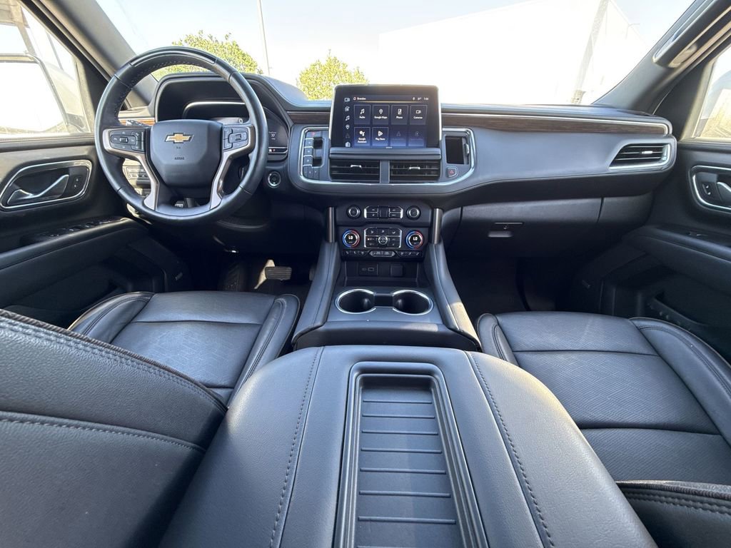 Used 2024 Chevrolet Suburban High Country w/ Advanced Technology Package AWD/4WD image 19
