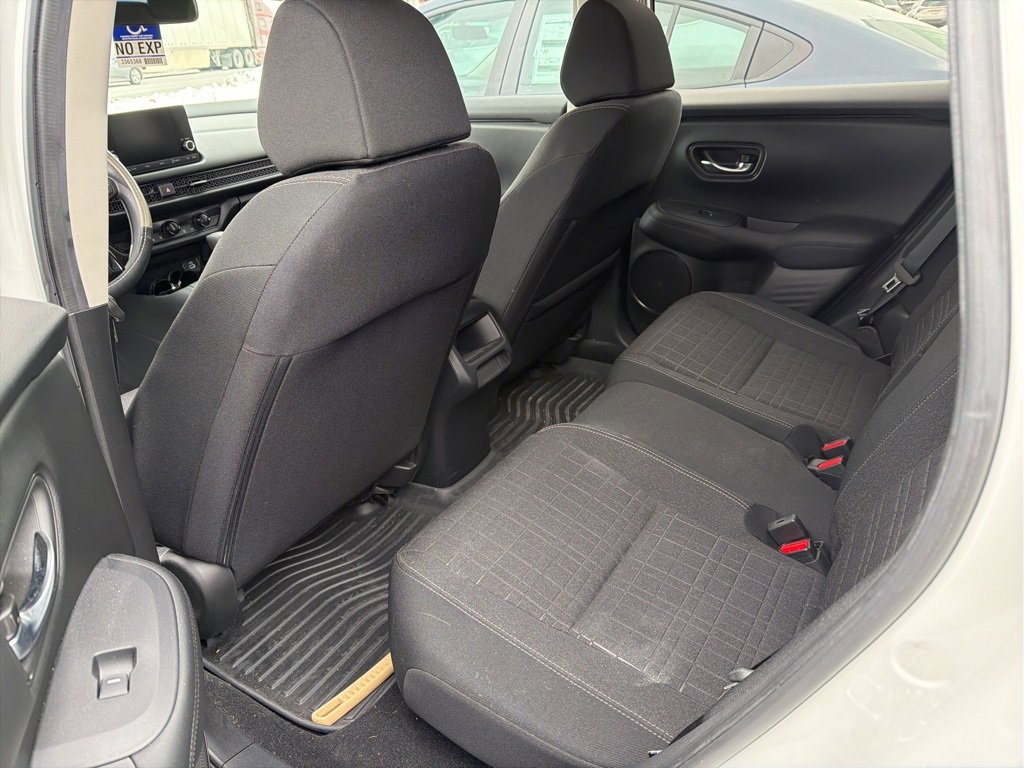 Used 2023 Honda HR-V LX image 7