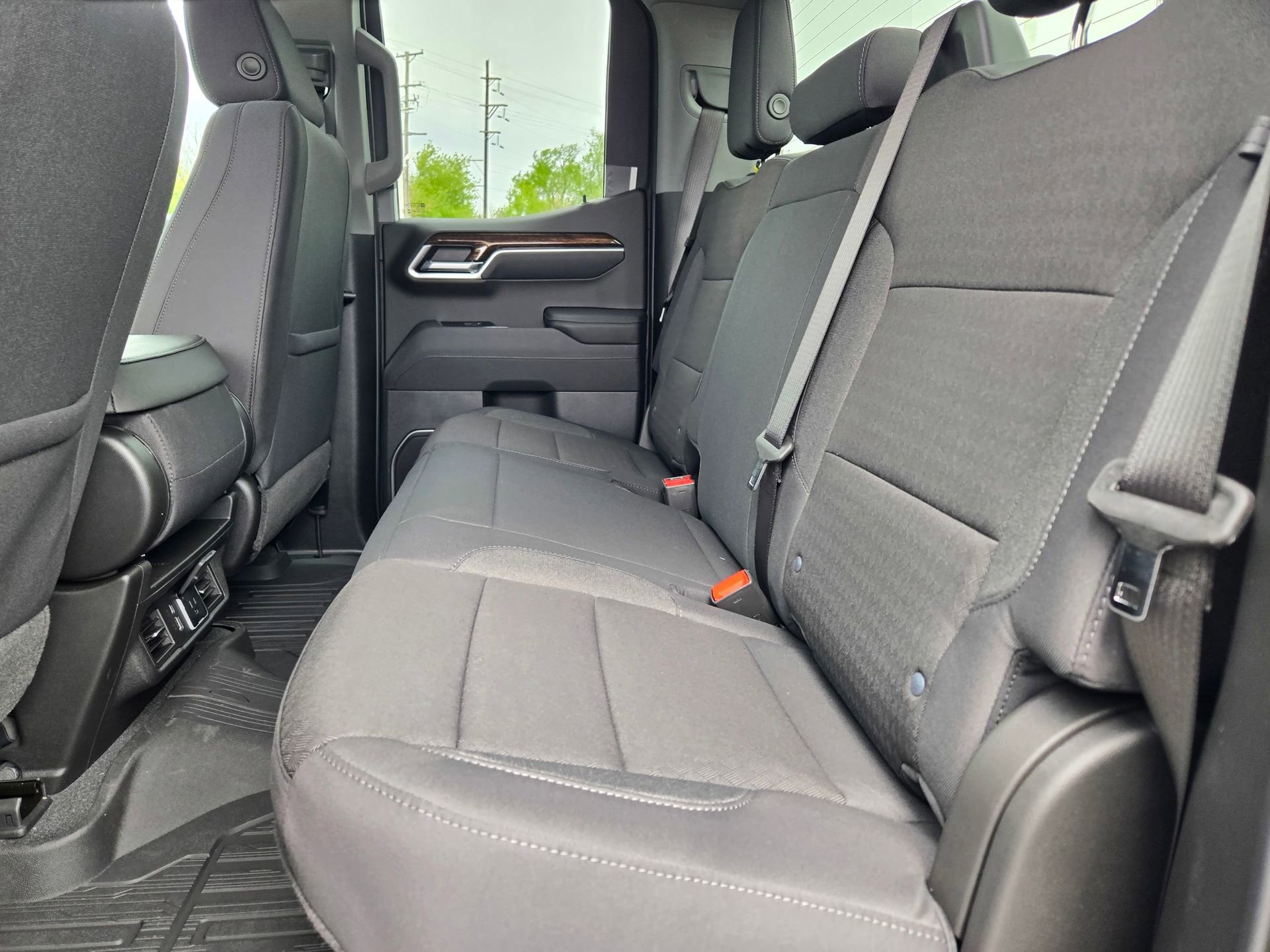 New 2026 GMC Sierra 1500 SLE AWD/4WD image 29