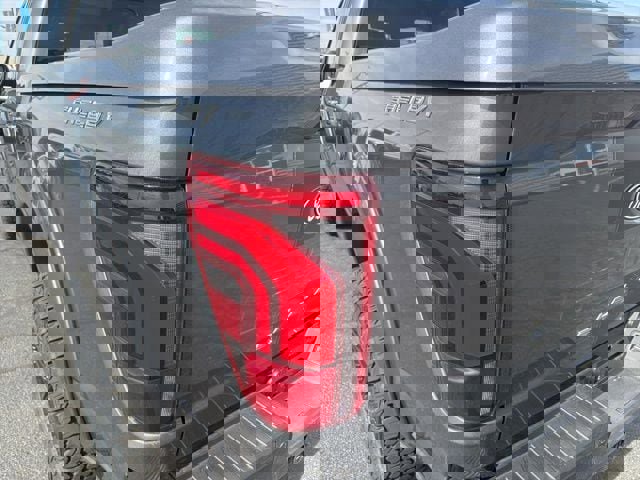 New 2025 Ford F150 Lariat w/ Equipment Group 501A Mid image 83