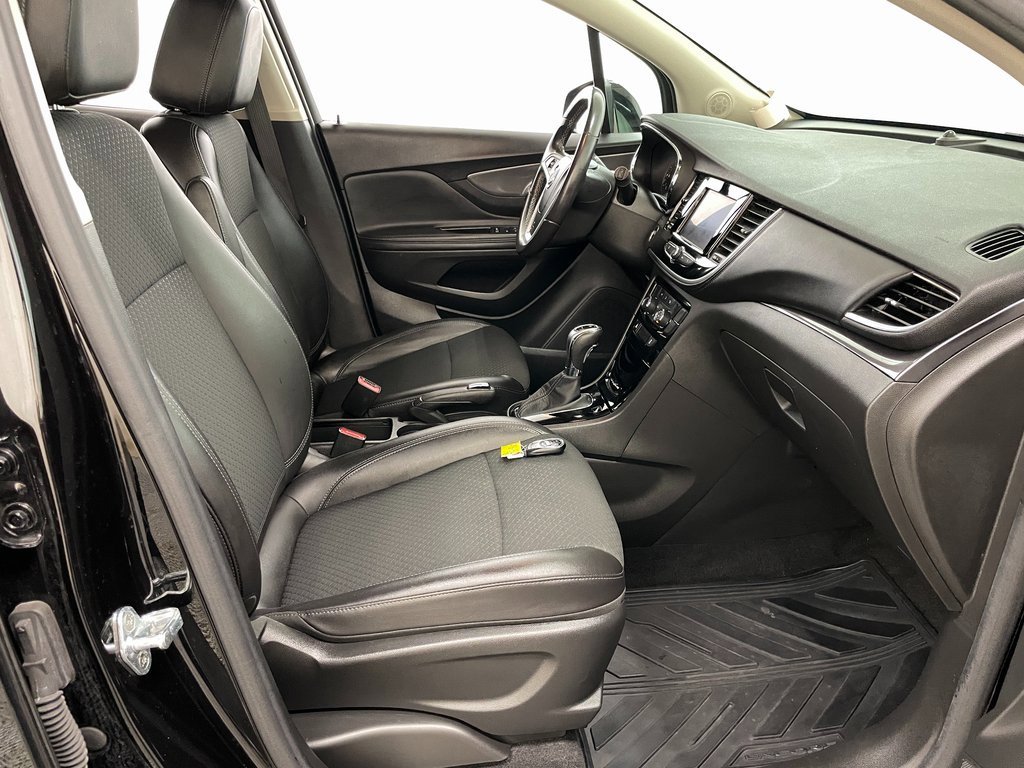 Certified 2022 Buick Encore Preferred w/ Safety Package image 34