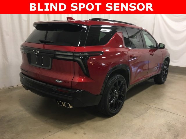 Used 2024 Chevrolet Traverse RS w/ LPO, Floor Liner Package image 4