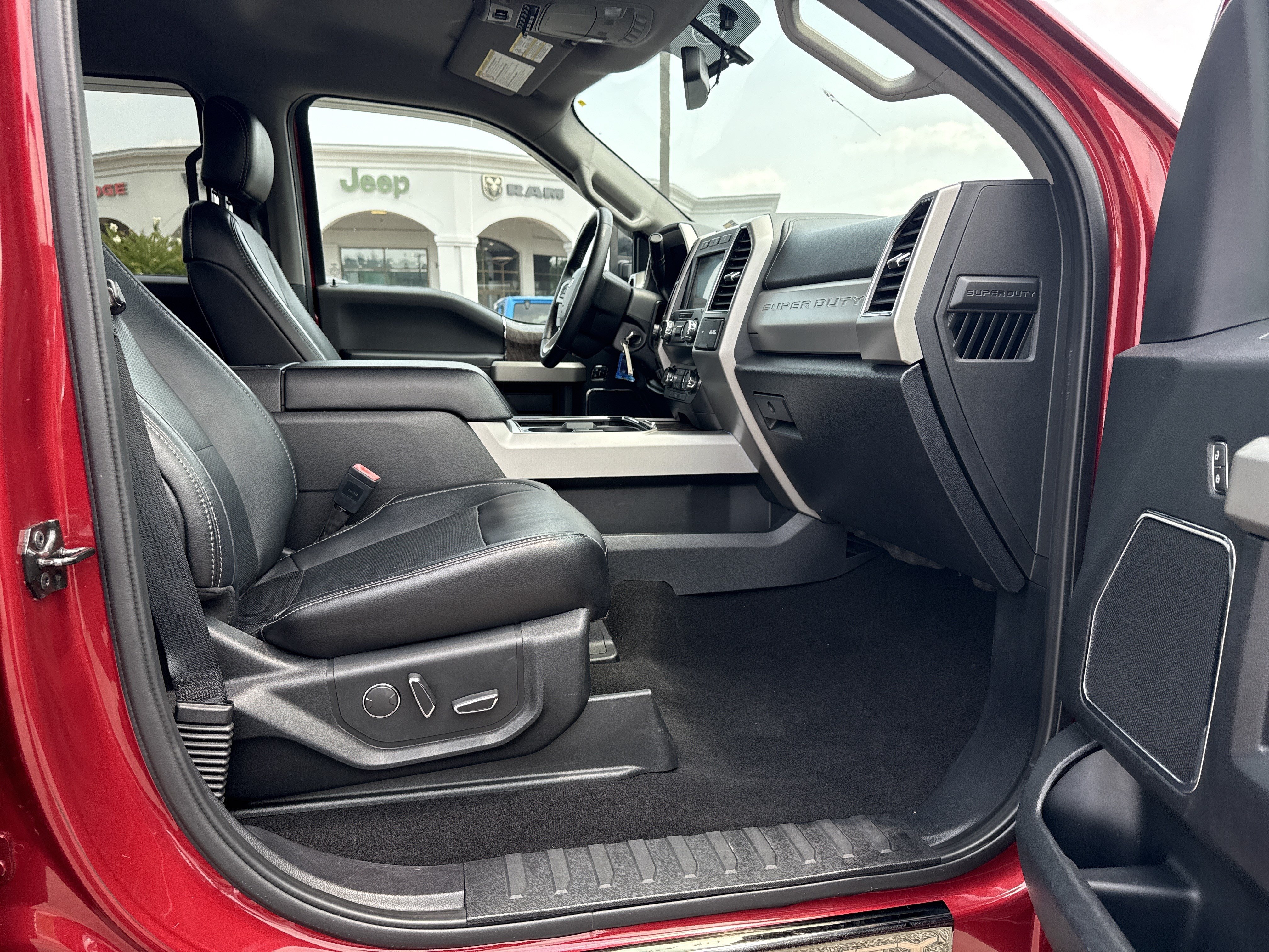 Used 2019 Ford F250 Lariat AWD/4WD image 16